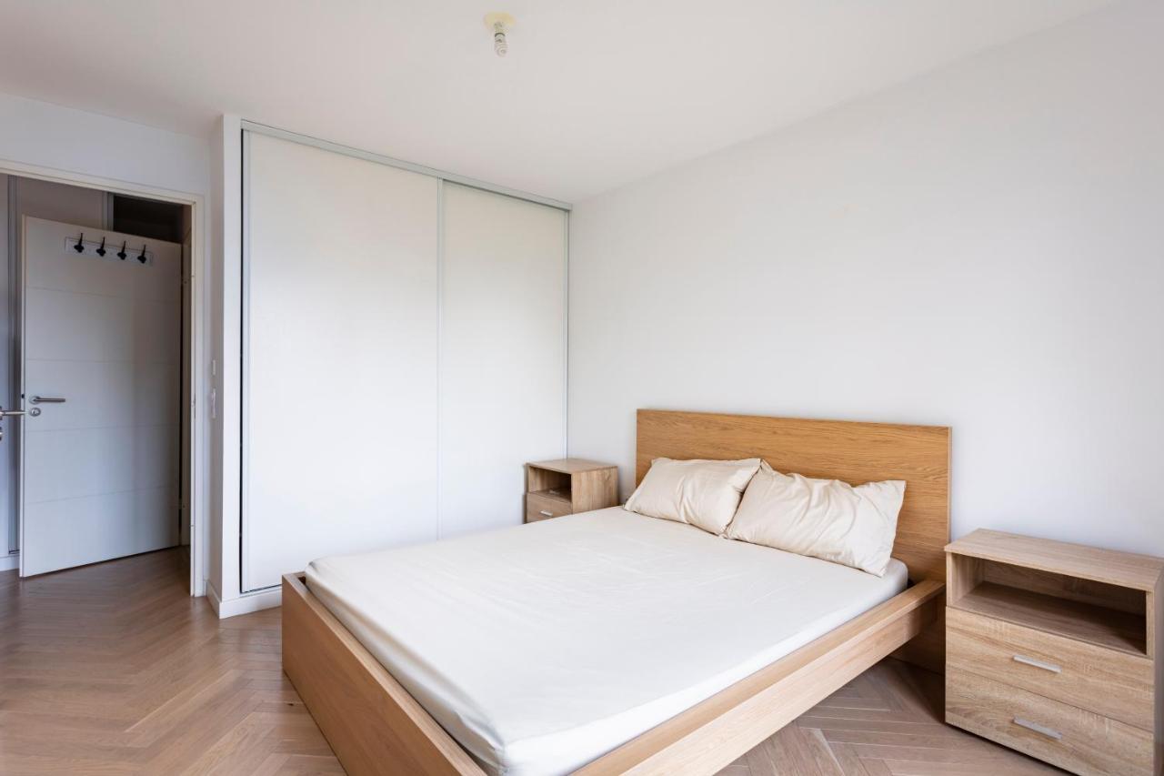 Apart Neuf Quartier Sympa Bois-Colombes Extérieur photo